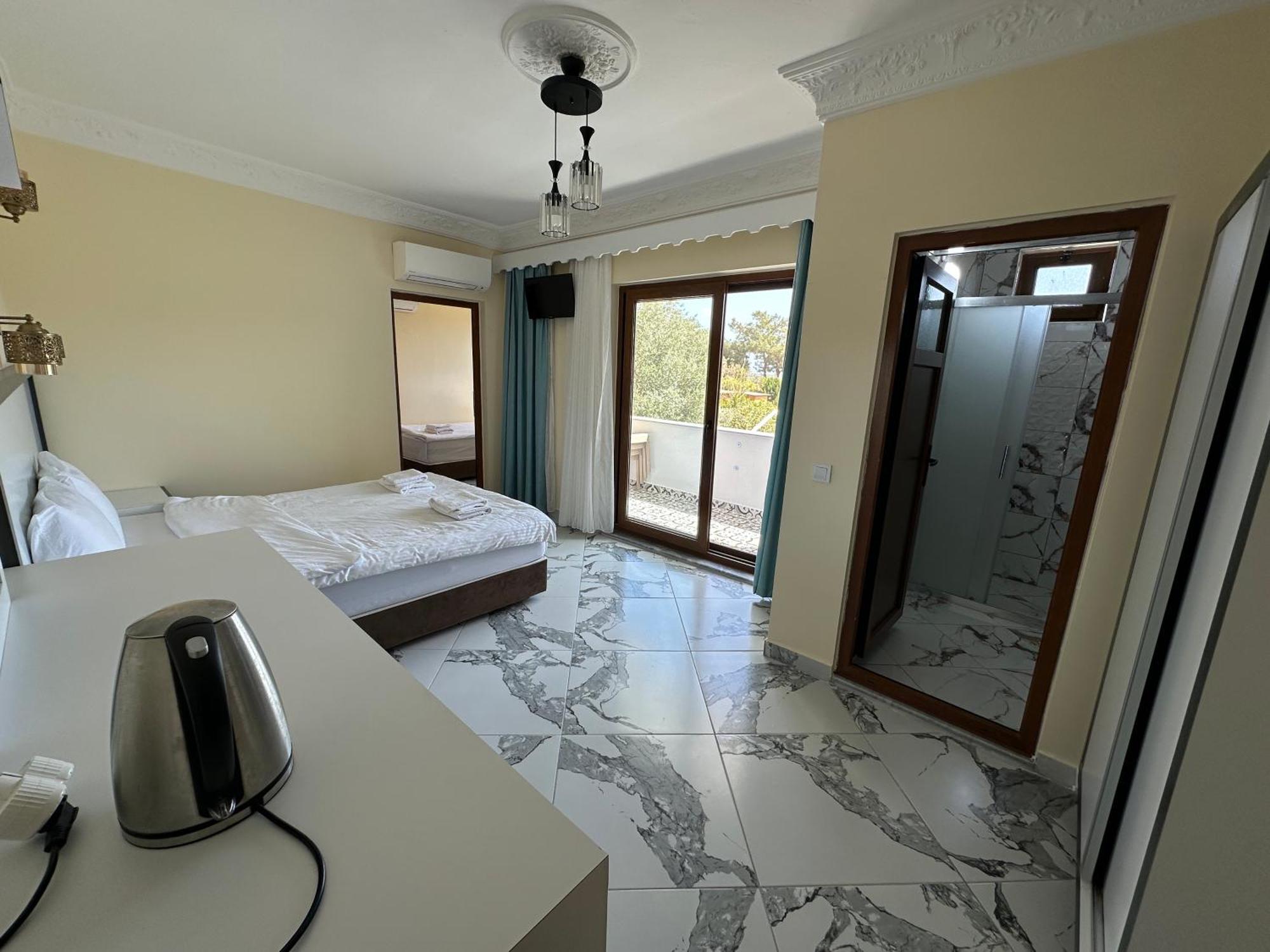Palm Konak Hotel Cirali Bagian luar foto